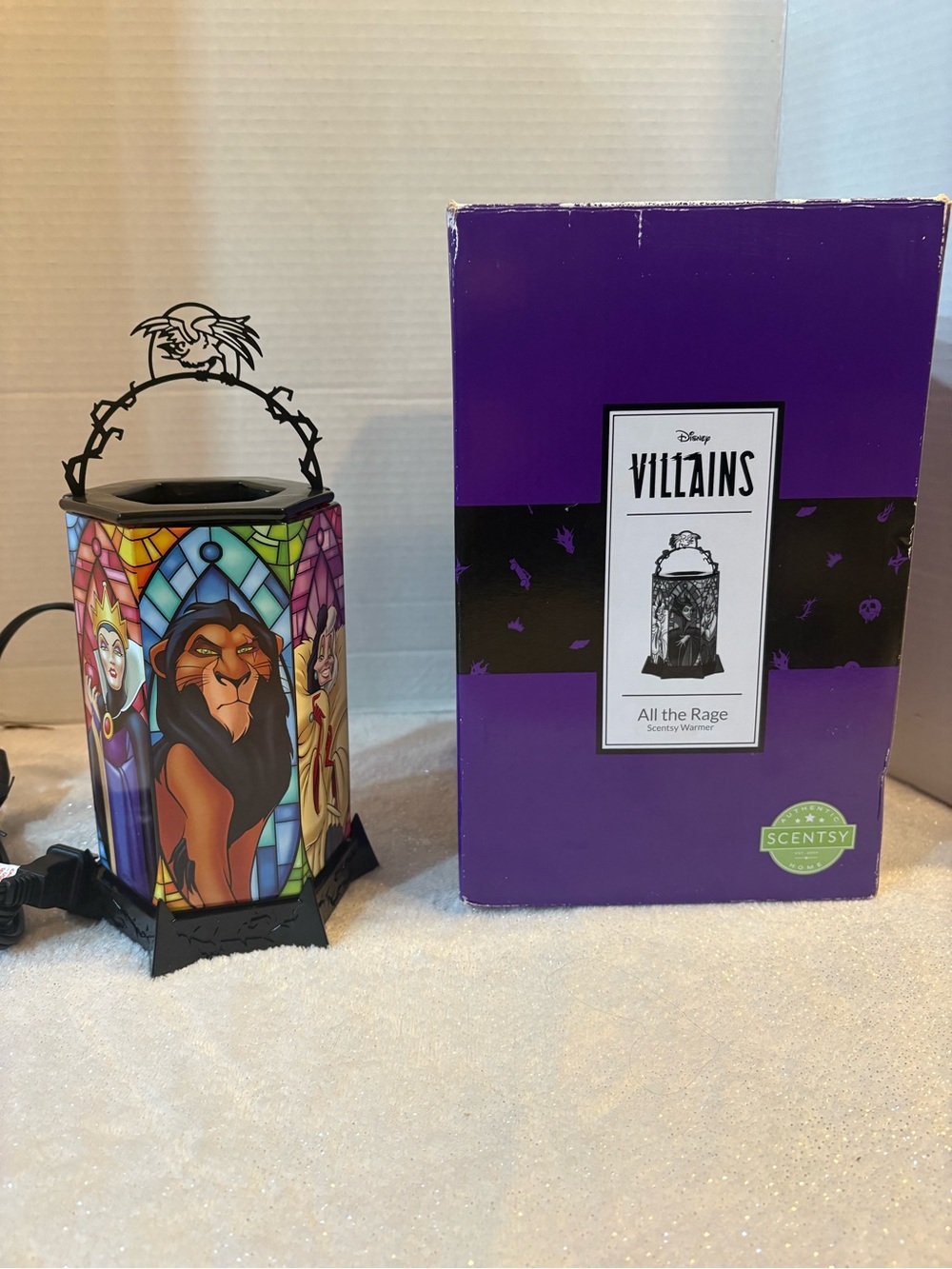 Disney Villain’s Scentsy Warmer